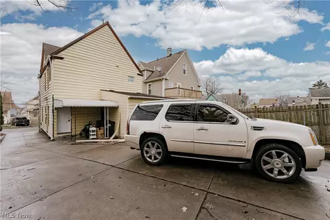 3103 Ruby Ave, Cleveland, OH 44109 photo 21