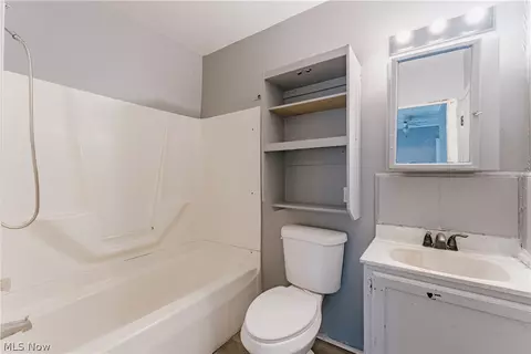 3103 Ruby Ave, Cleveland, OH 44109 photo 11
