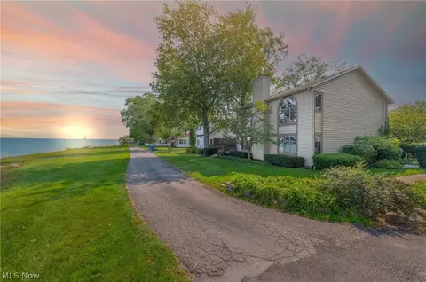 4502 Edgewater Dr, Sheffield Lake, OH 44054