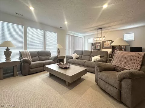 8139 Brookview Ln, Mentor, OH 44060 photo 16