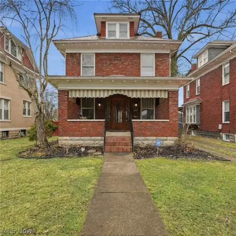 2107 Plum St, Parkersburg, WV 26101