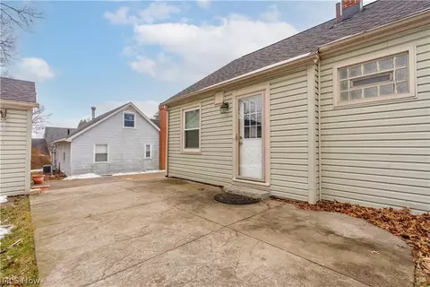 1614 Edmeyer Ave NW, Canton, OH 44708 photo 6
