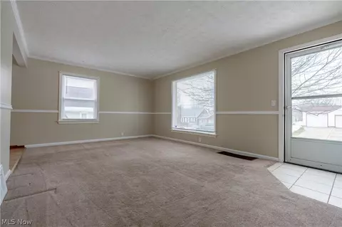 1614 Edmeyer Ave NW, Canton, OH 44708 photo 11