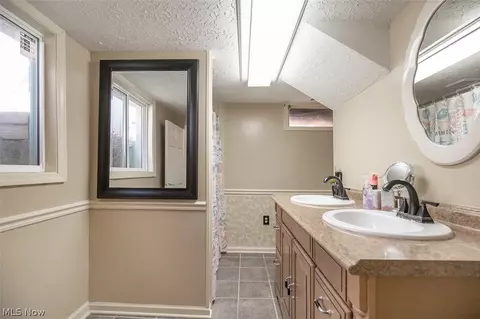 Bath - 3906 Everett Rd, Richfield, OH 44286 photo 2 of 2