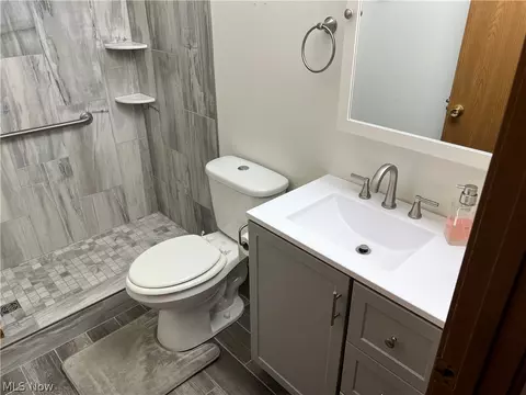 Bath - 164 Pine Ln, Barnesville, OH 43713 photo 2 of 2