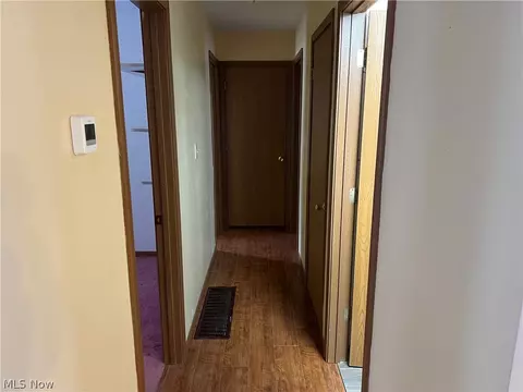Entry Way - 164 Pine Ln, Barnesville, OH 43713 photo 2 of 2