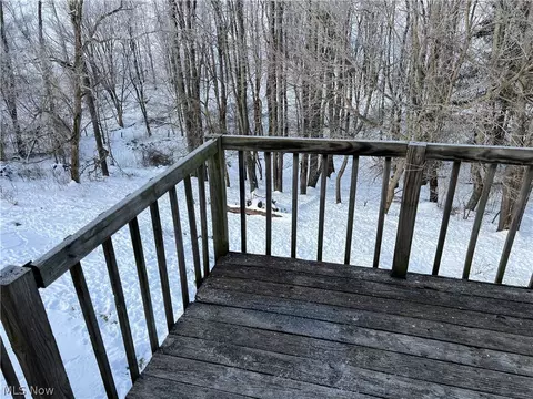 Exterior - 164 Pine Ln, Barnesville, OH 43713 photo 5 of 8