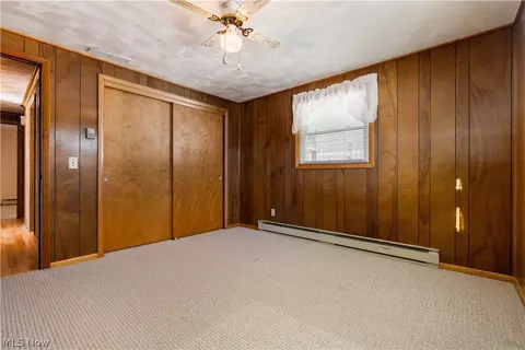Bedroom - 382 E Mohawk Dr, Malvern, OH 44644 photo 5 of 7