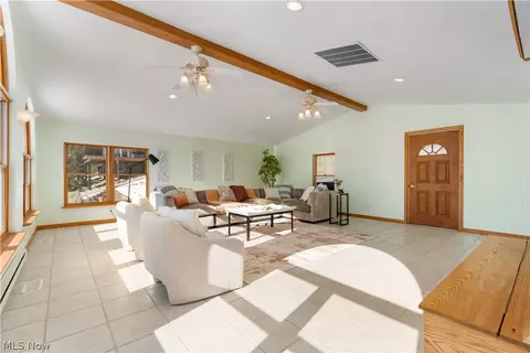 Living - 382 E Mohawk Dr, Malvern, OH 44644 photo 6 of 6