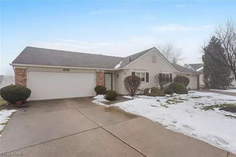 166 Sturbridge Dr, Medina, OH 44256