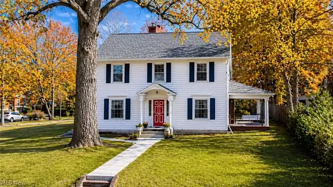 621 Greenwood Ave, Akron, OH 44320