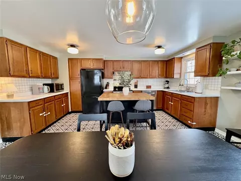 8331 Nowlen St, Mentor, OH 44060 photo 10