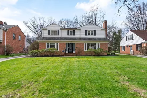 23650 Shelburne Rd, Shaker Heights, OH 44122