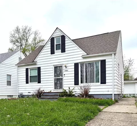15521 Corkhill Rd, Maple Heights, OH 44137
