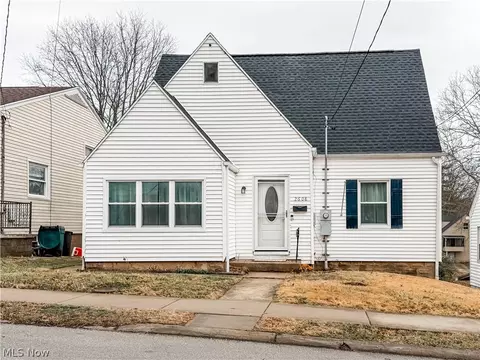 2608 Liberty St, Parkersburg, WV 26101