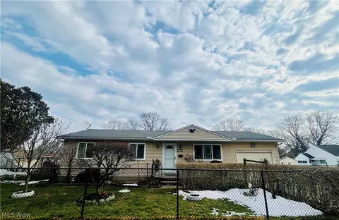 2275 Edwin Ave, Akron, OH 44314