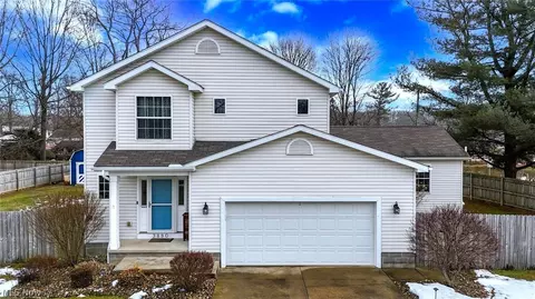 3880 Selnik Rd, Kent, OH 44240