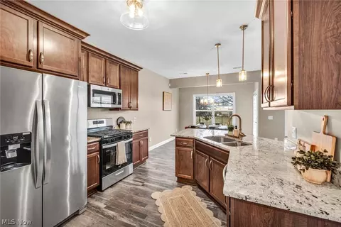 137 Larimar Dr, Willowick, OH 44095 photo 14
