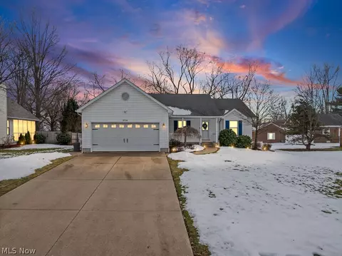 Exterior - 2714 19th St NW, Canton, OH 44708 photo 5 of 6