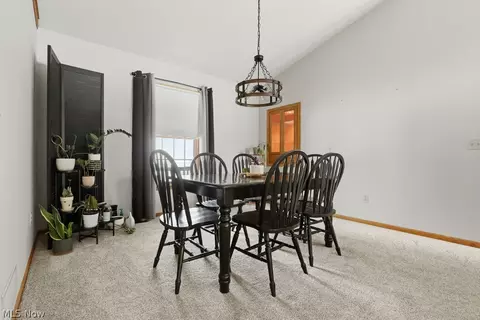 Dining - 2714 19th St NW, Canton, OH 44708 photo 1 of 2