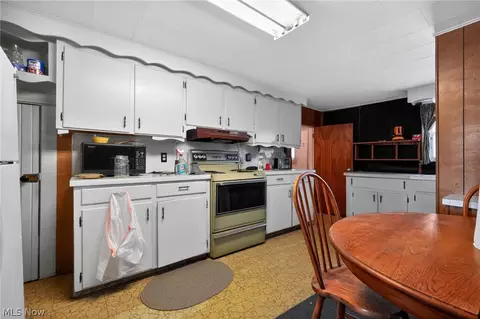 Kitchen - 508 W Jackson St, Paulding, OH 45879 photo 1 of 3