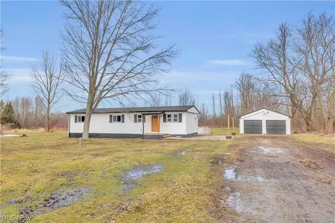 51344 Betts Rd, Wellington, OH 44090