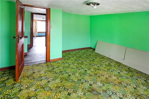 Bedroom - 5860 Woodman Ave, Ashtabula, OH 44004 photo 3 of 4