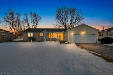 1819 W 42nd St, Lorain, OH 44053