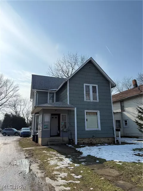 3835 Lake Ave, Ashtabula, OH 44004
