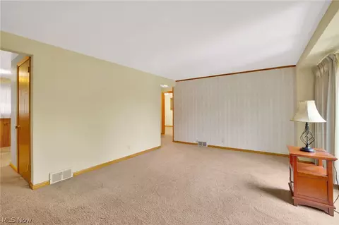 4820 15th St NW, Canton, OH 44708 photo 5