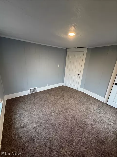 1332 Highbrook St, Akron, OH 44301 photo 3