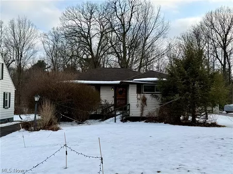237 Shields Rd, Boardman, OH 44512 photo 2