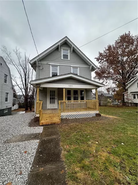 1655 Manchester Rd, Akron, OH 44314