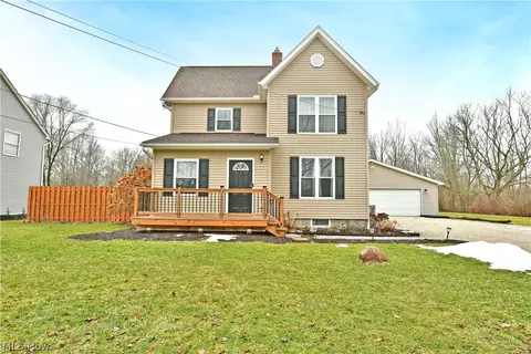 182 Raymond Ave NW, Warren, OH 44483