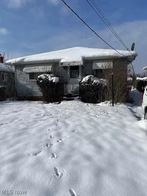 4680 Beechgrove Ave, Cleveland, OH 44125