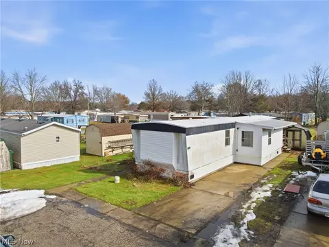 3583 Austin Rd #102, Geneva, OH 44041