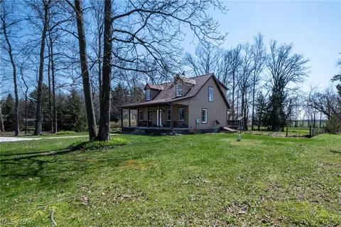 14027 Mayfield Rd, Huntsburg, OH 44046