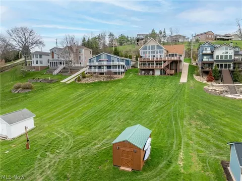 Exterior - 376 E Mohawk Dr, Malvern, OH 44644 photo 11 of 11