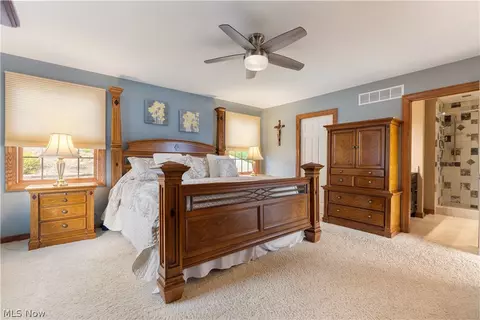 Bedroom - 376 E Mohawk Dr, Malvern, OH 44644 photo 1 of 3