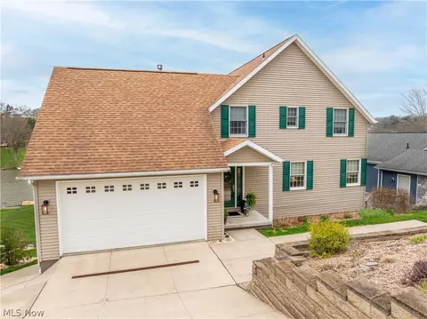 Exterior - 376 E Mohawk Dr, Malvern, OH 44644 photo 2 of 11