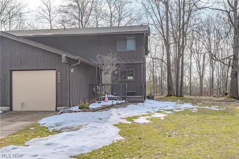 9400 Sherman Ln, North Royalton, OH 44133
