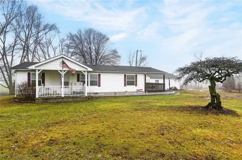12948 S State Line Rd, Petersburg, OH 44454