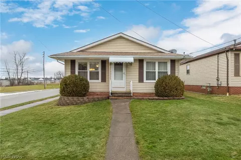 380 Orchardview Rd, Seven Hills, OH 44131