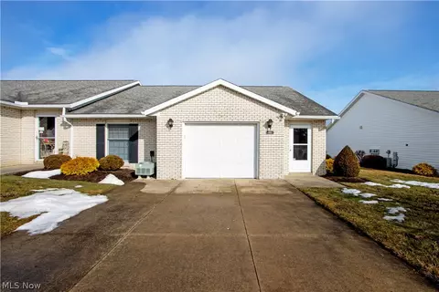 832 Avalon Dr, Ashland, OH 44805