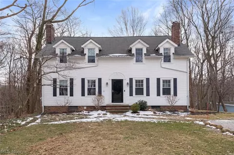 35814 Ridge Rd, Willoughby, OH 44094