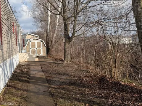 Exterior - 230 Cedar Brook Dr, Elyria, OH 44035 photo 1 of 2