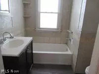 Bath - 249 Roosevelt Ave, Elyria, OH 44035 photo 1 of 1