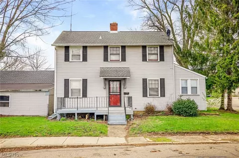 1521 Maryland Ave SW, Canton, OH 44710