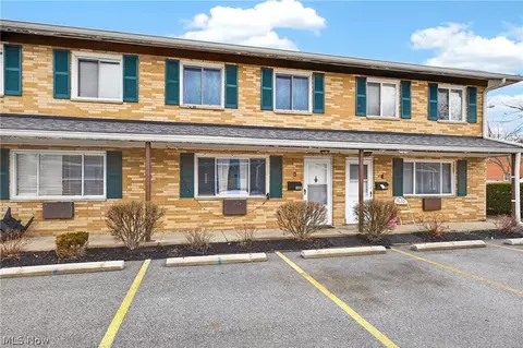 1597 Lee Terrace Dr #F11, Wickliffe, OH 44092