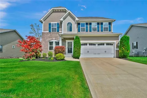 165 Lakeland Way, Aurora, OH 44202
